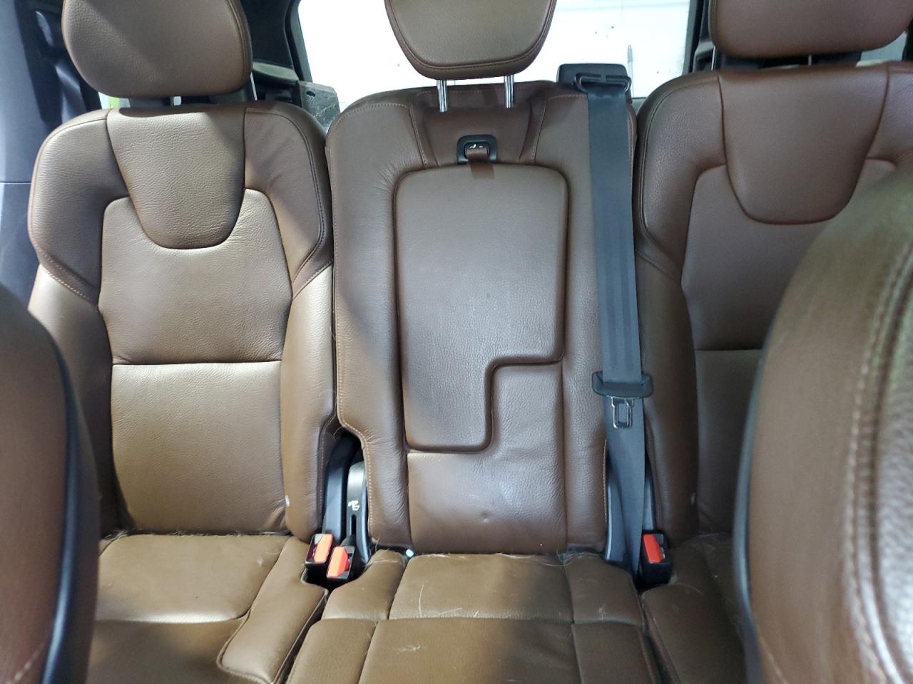 VOLVO XC90 T6 MOMENTUM