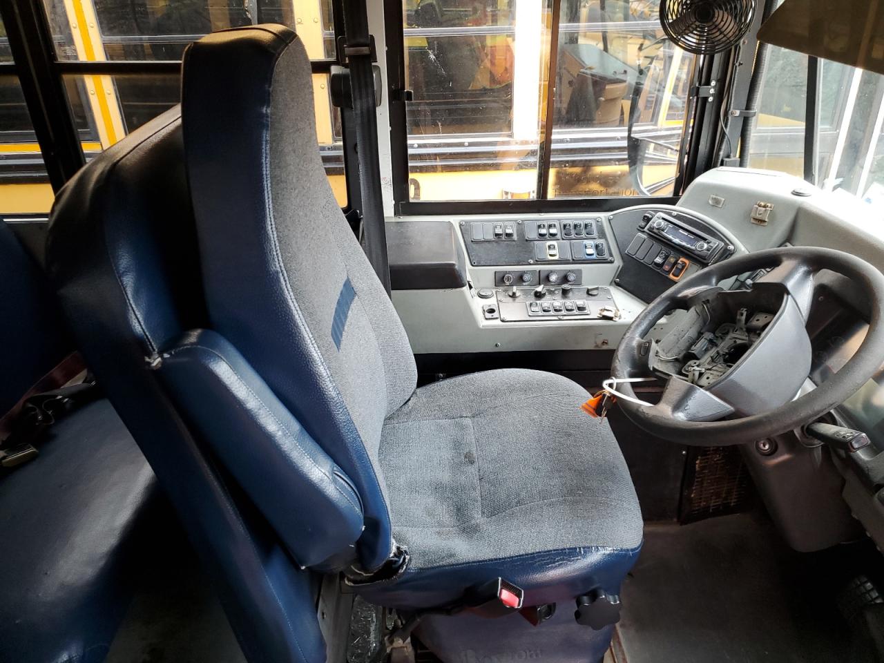 Lot #3275581800 2009 BLUE BIRD SCHOOL BUS