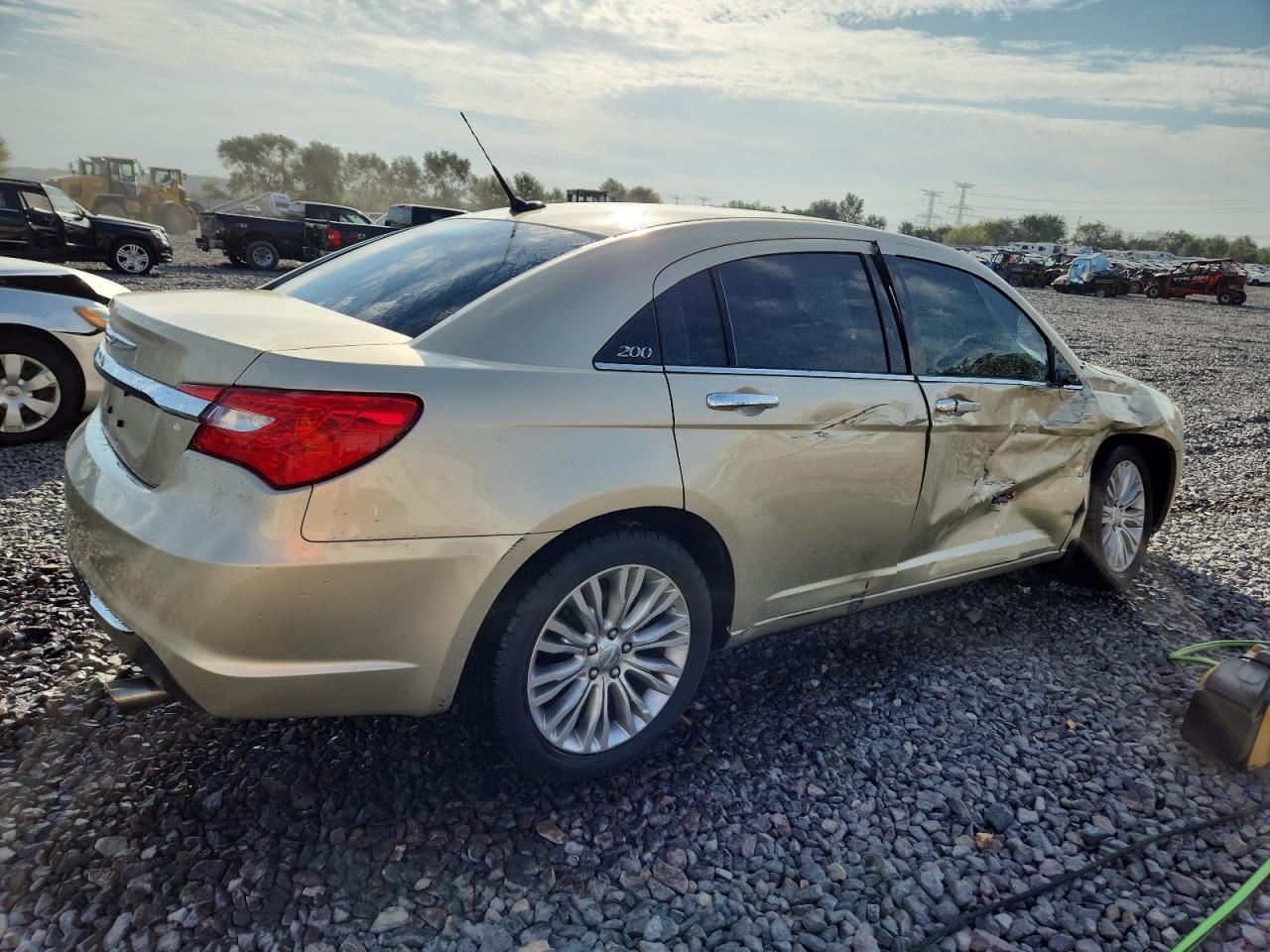 CHRYSLER 200 LIMITED