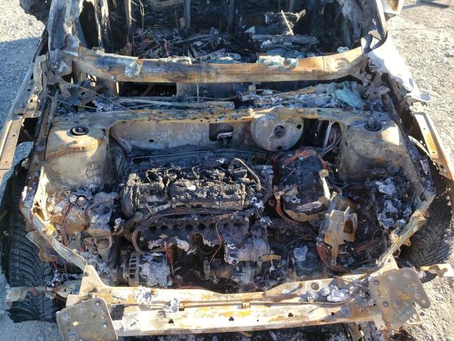 2019 VOLVO XC40 T4 IN - YV4AC2HL8K2103239