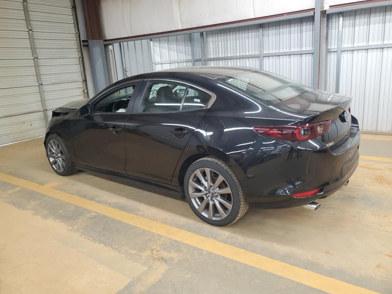 MAZDA 3 PREFERRED