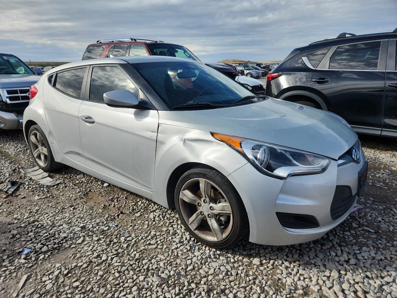 HYUNDAI VELOSTER