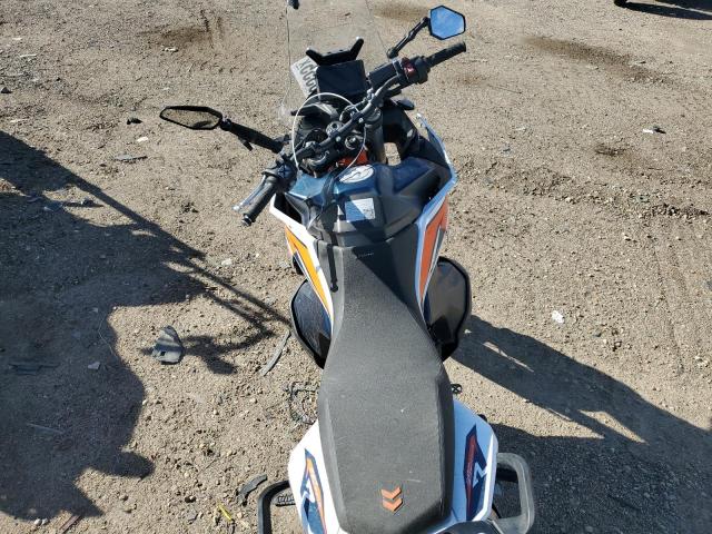 2023 KTM 890 ADVENT VBKTR6406PM861748