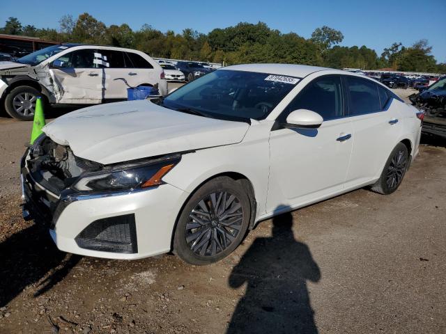 Global Auto Auctions: 2023 NISSAN ALTIMA SV