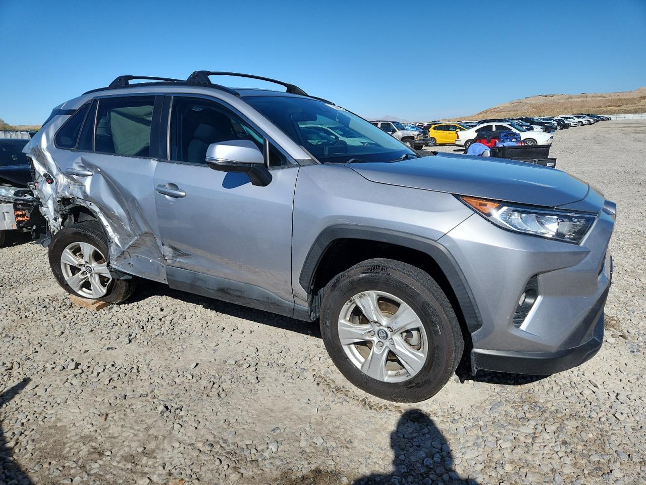 TOYOTA RAV4 XLE