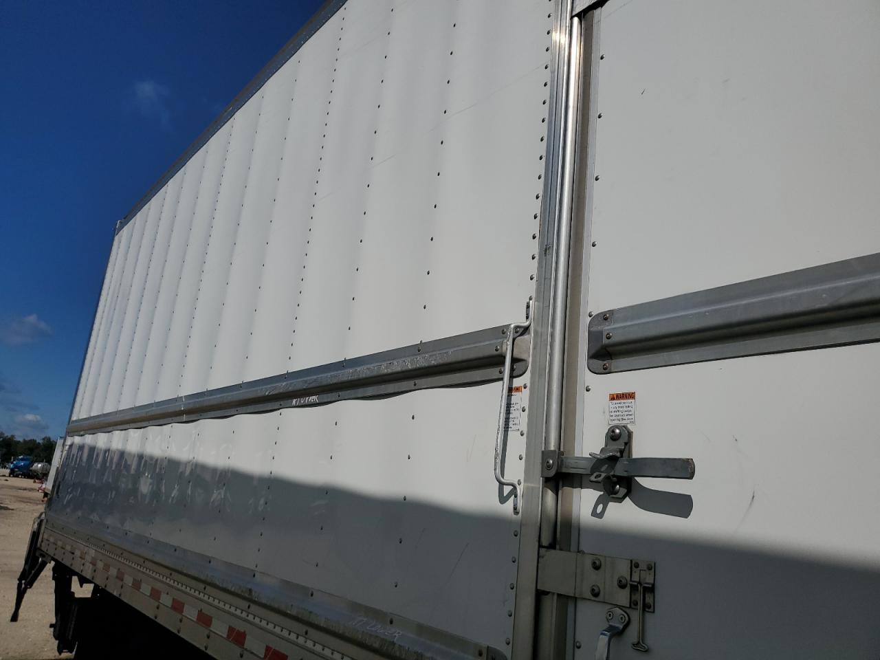 Lot #3292647608 2023 INTERNATIONAL MV607