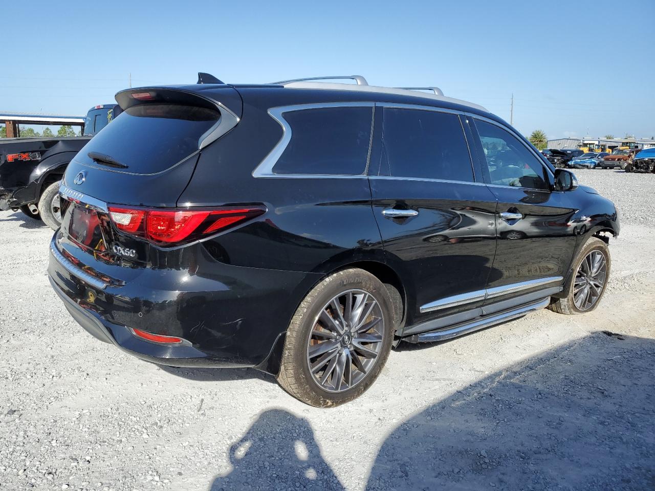 INFINITI QX60