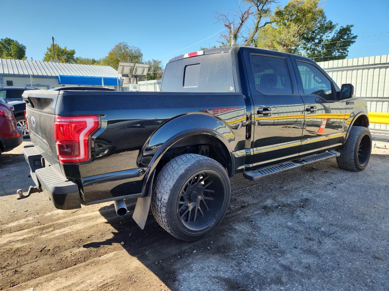 FORD F-150 SUPERCREW