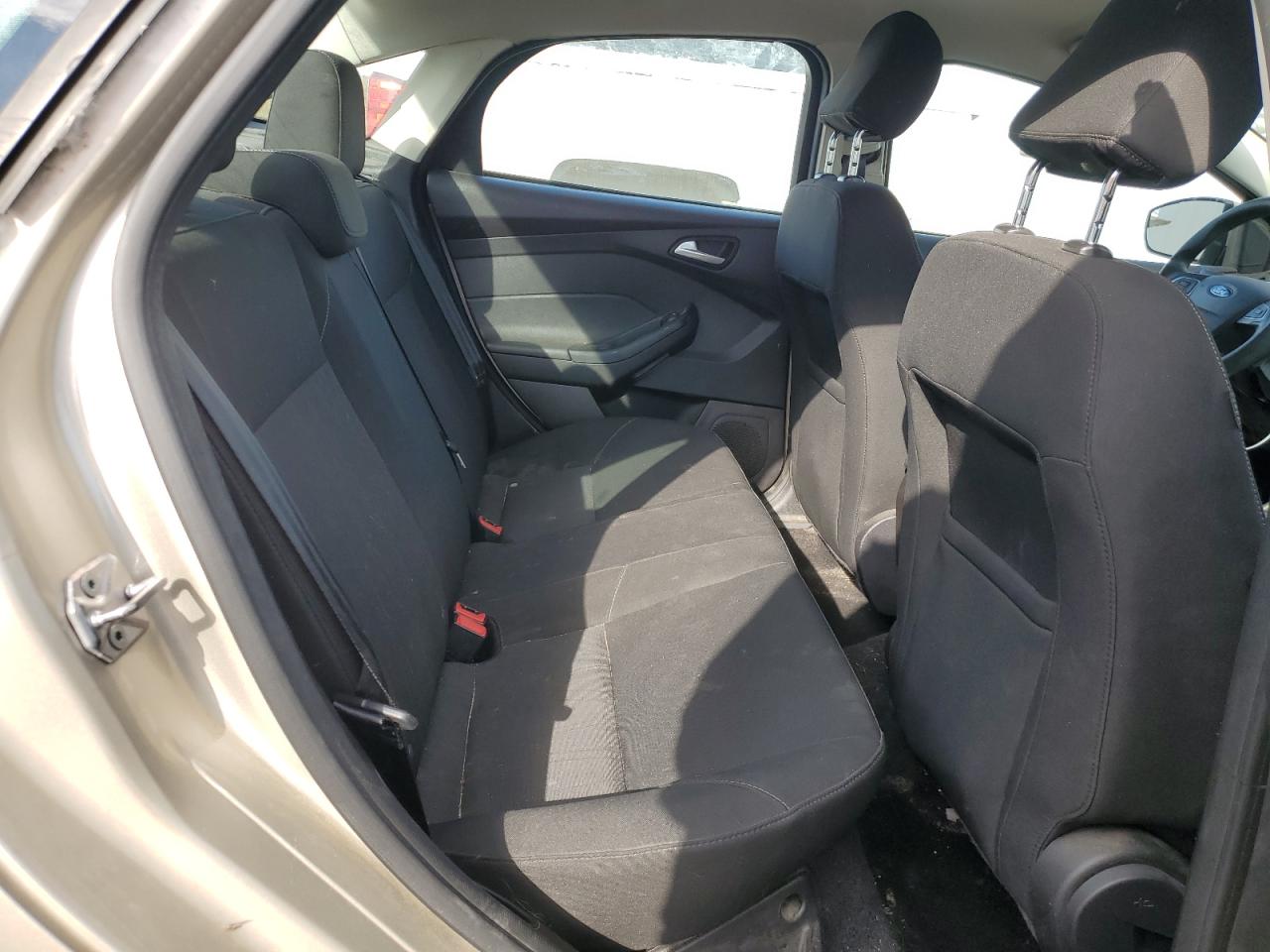 Lot #3316809427 2017 FORD FOCUS SE