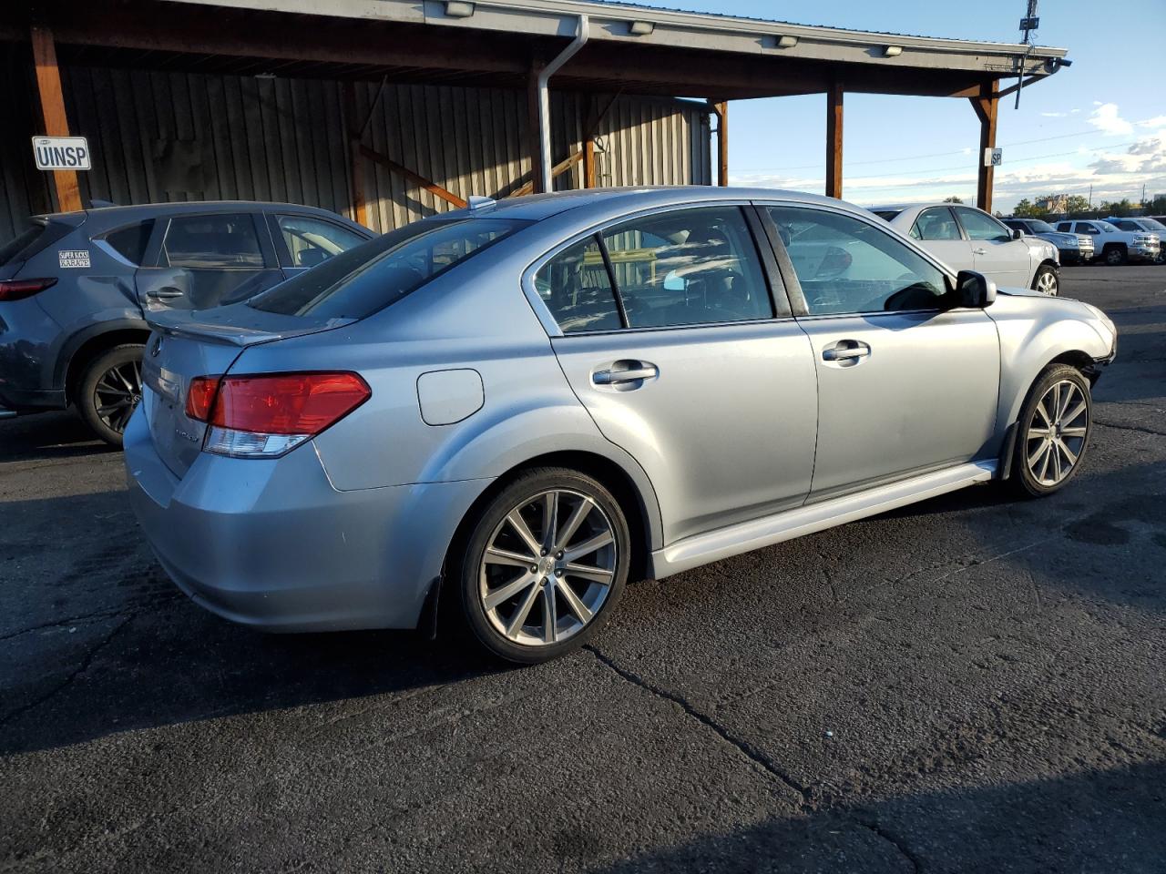 SUBARU LEGACY 2.5I SPORT