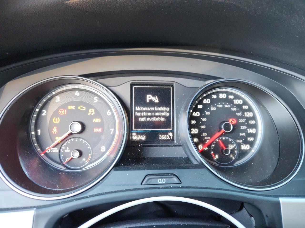 VOLKSWAGEN ATLAS CROSS SPORT SE