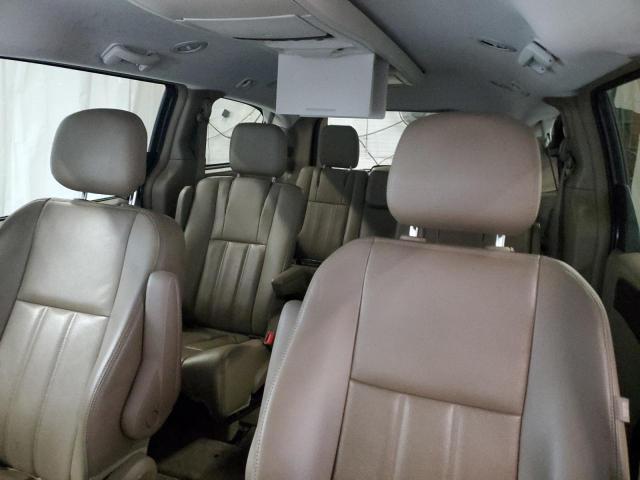 2016 CHRYSLER TOWN & COU 2C4RC1BG7GR212795