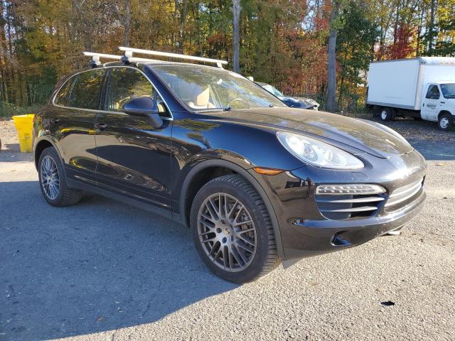 2013 PORSCHE CAYENNE S - WP1AB2A25DLA84183