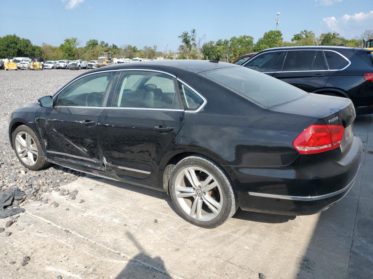 VOLKSWAGEN PASSAT SEL