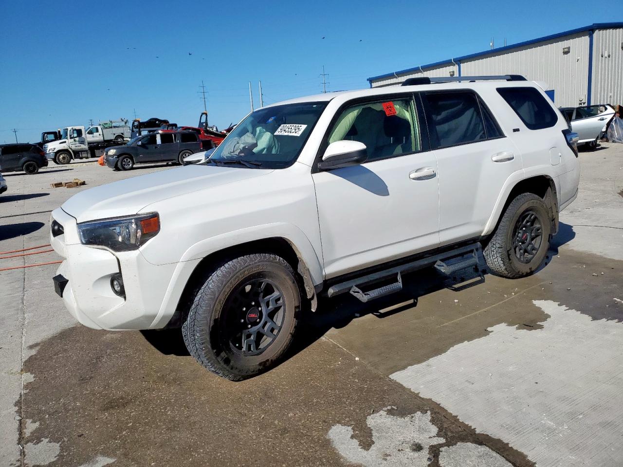 TOYOTA 4RUNNER SR5