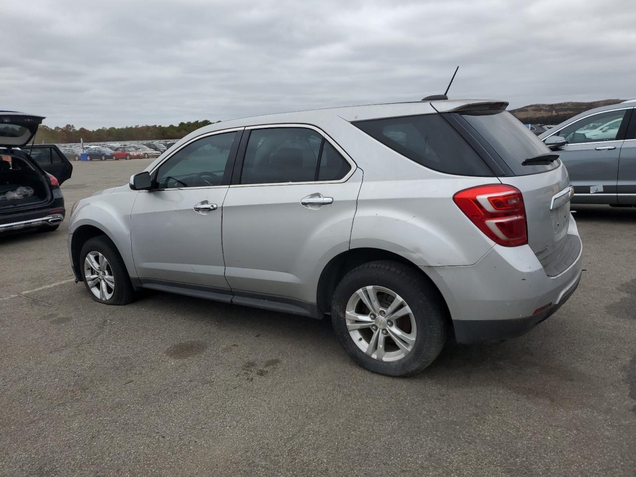CHEVROLET EQUINOX LS
