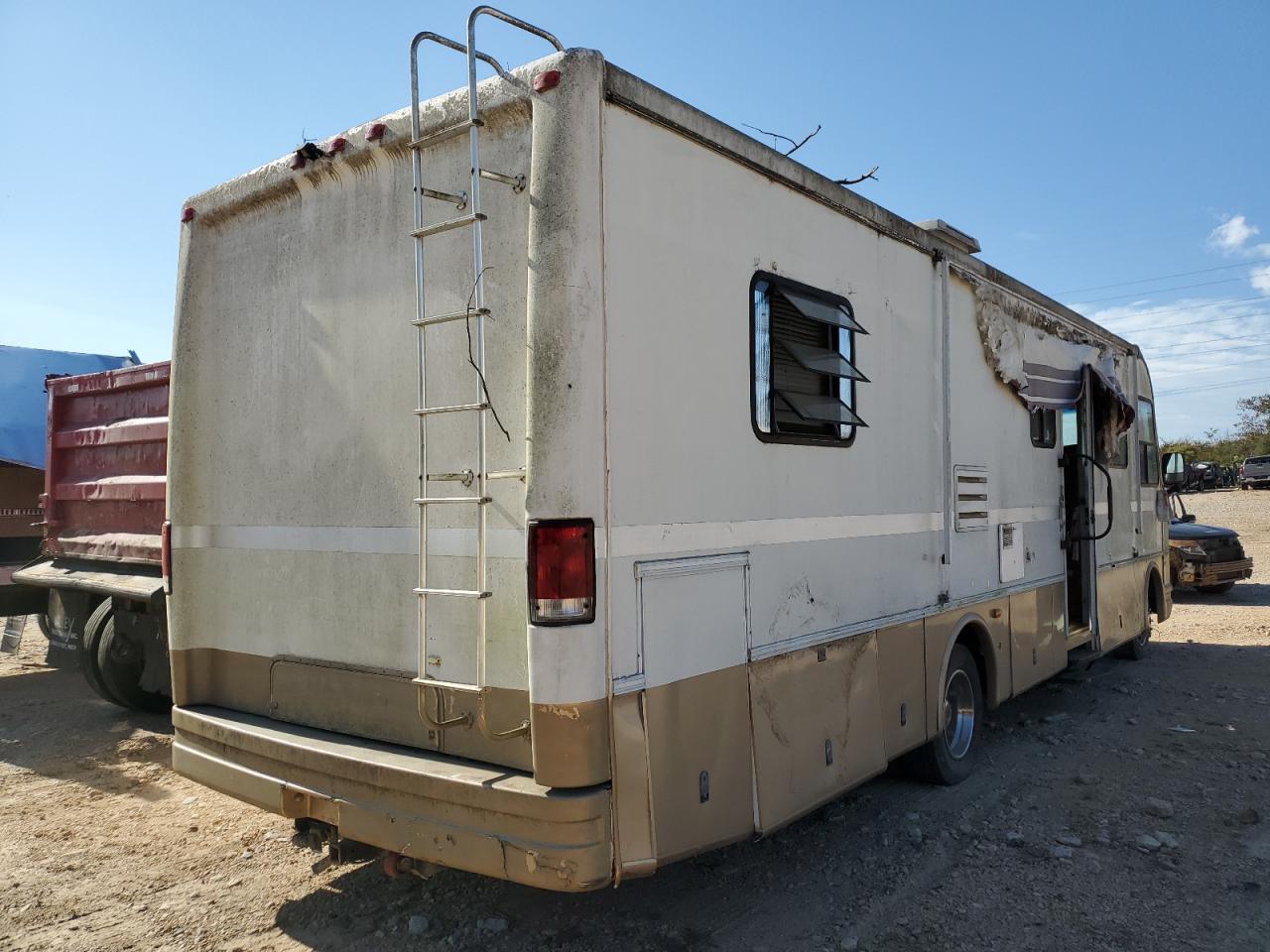 Lot #3308228175 2000 FORD F550 SUPER