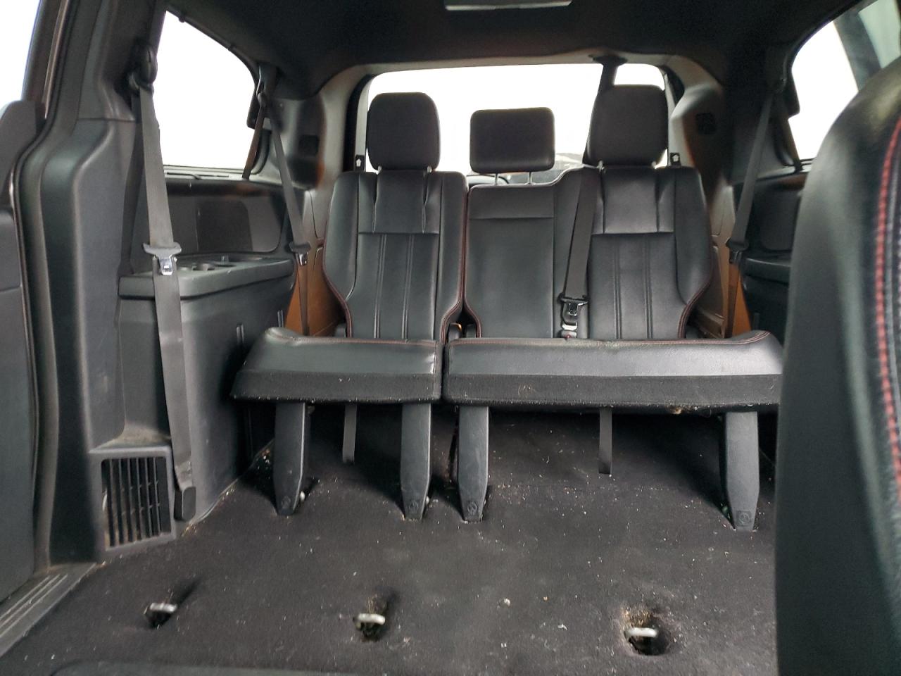 DODGE GRAND CARAVAN R/T