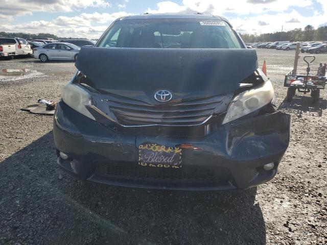 2011 TOYOTA SIENNA XLE - 5TDYK3DC3BS005700