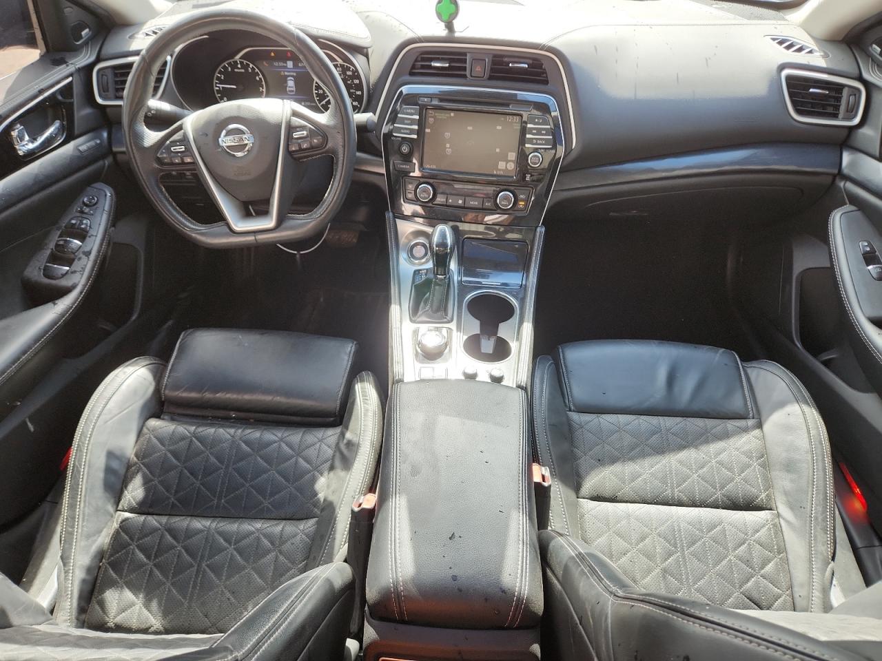 NISSAN MAXIMA PLATINUM