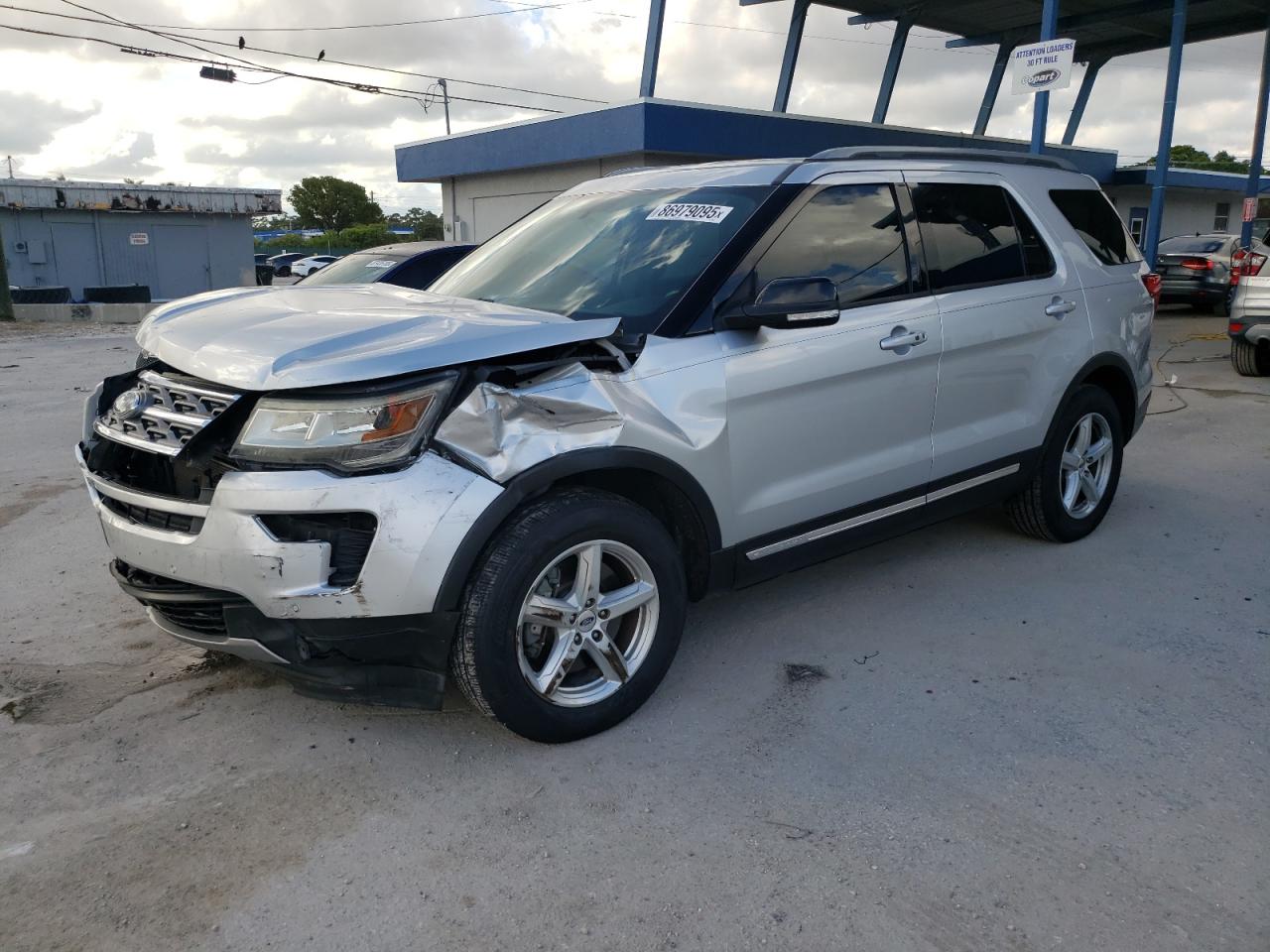 FORD EXPLORER XLT