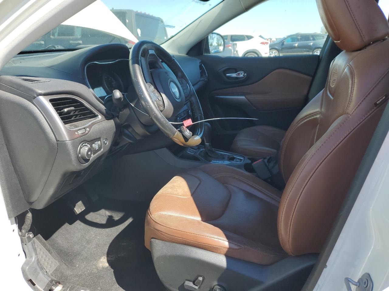 Lot #3304522459 2019 JEEP CHEROKEE O