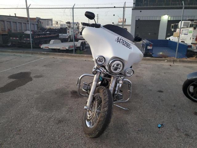 2008 HARLEY-DAVIDSON FLHX - 1HD1KB4138Y611052