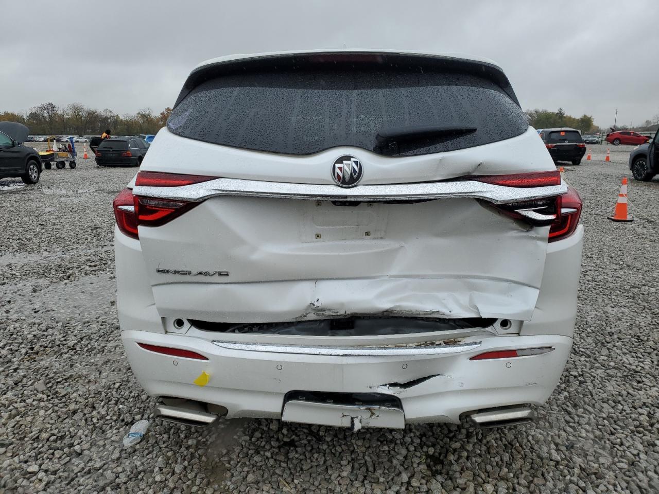 BUICK ENCLAVE AVENIR