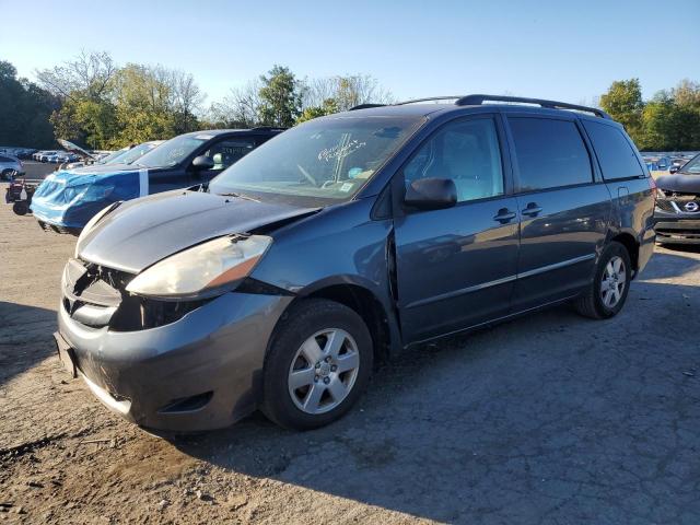 TOYOTA SIENNA CE