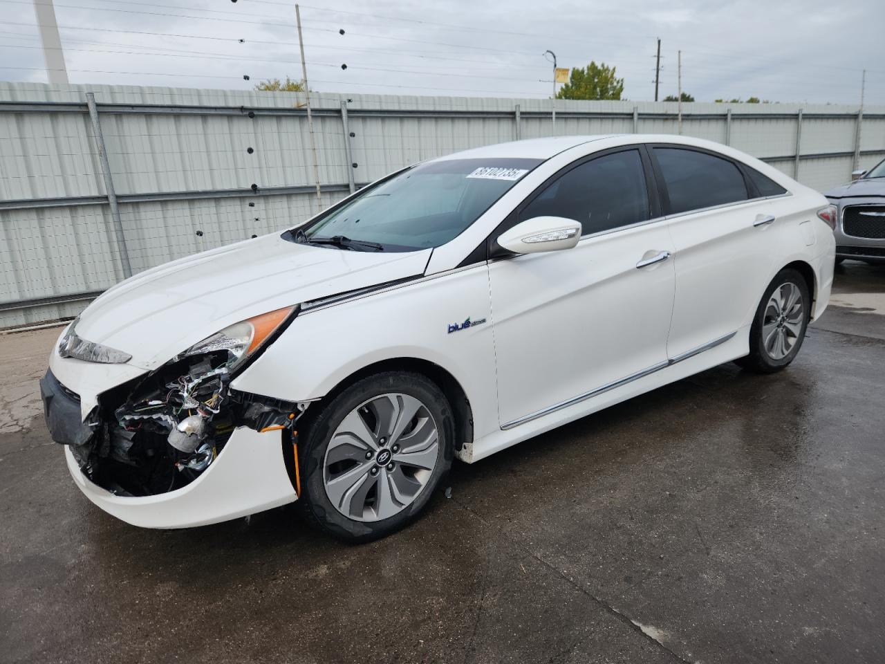 HYUNDAI SONATA HYBRID