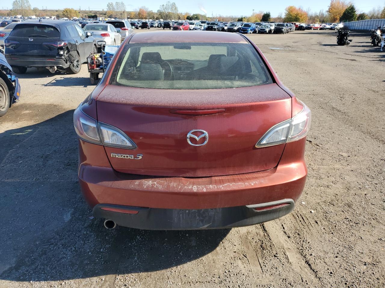 MAZDA 3 I