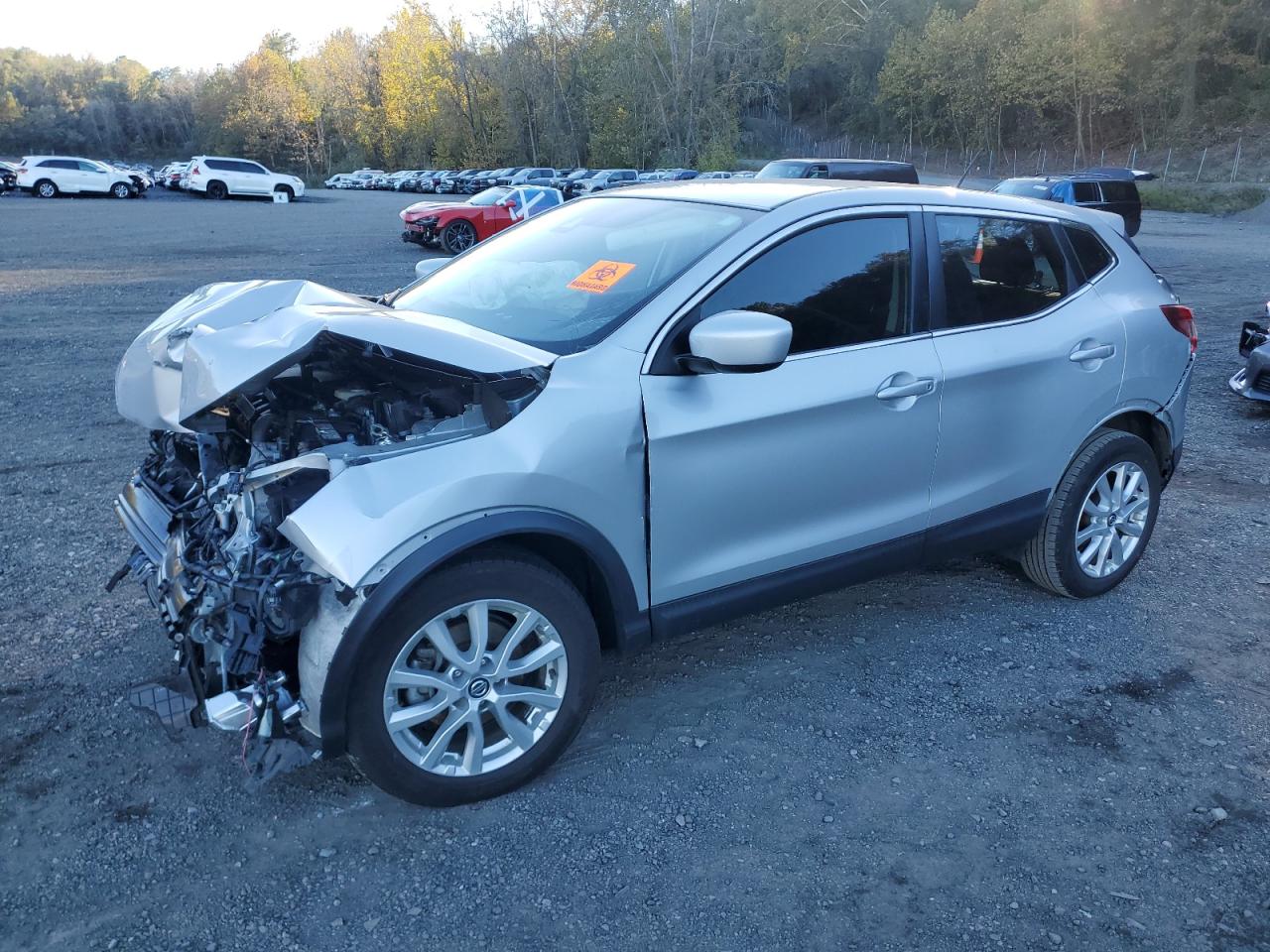 NISSAN ROGUE SPORT S