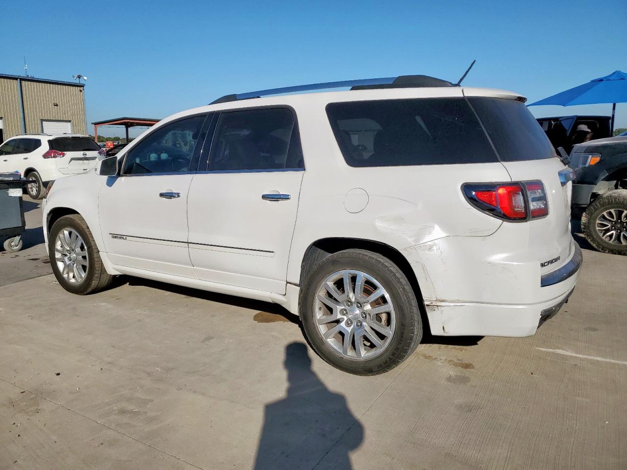 GMC ACADIA DENALI
