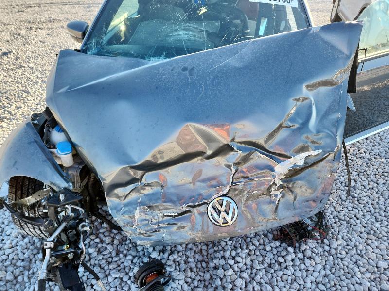 2017 VOLKSWAGEN BEETLE 1.8 3VWF17AT5HM631289