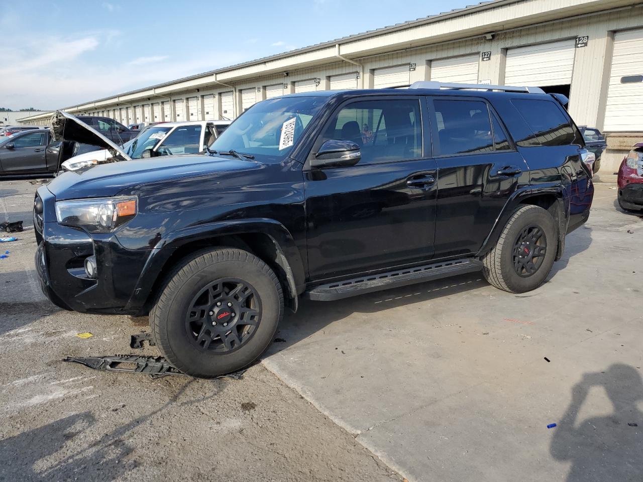 Lot #3290281253 2018 TOYOTA 4RUNNER SR