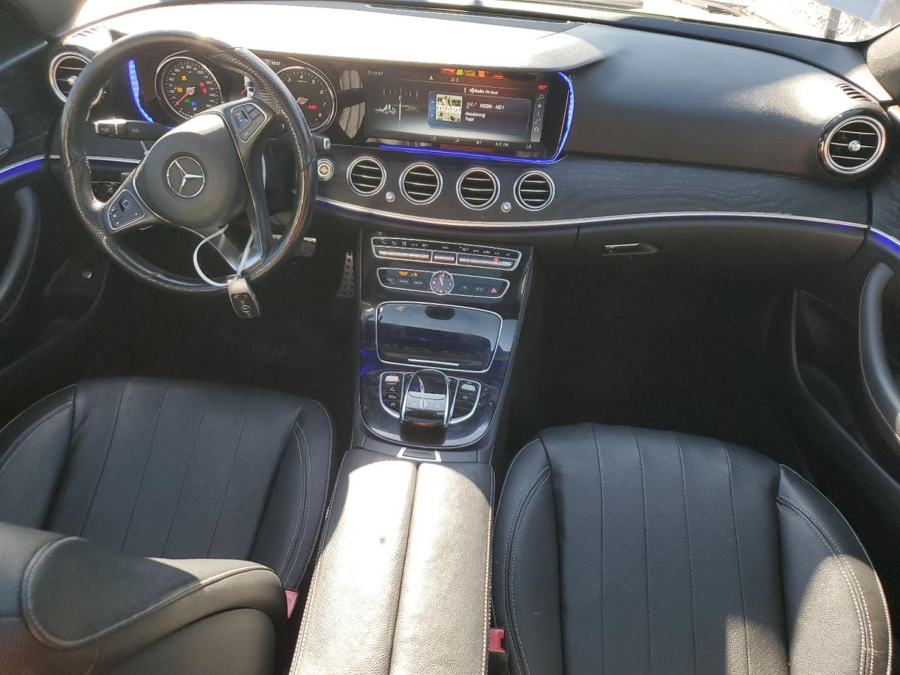 MERCEDES-BENZ E-CLASS 300 4MATIC