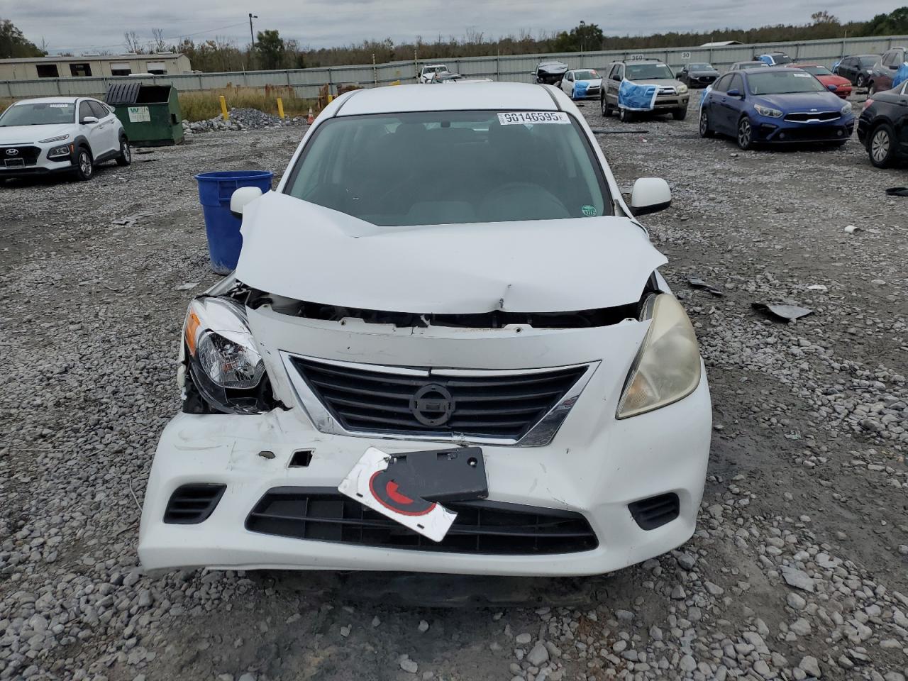 NISSAN VERSA S