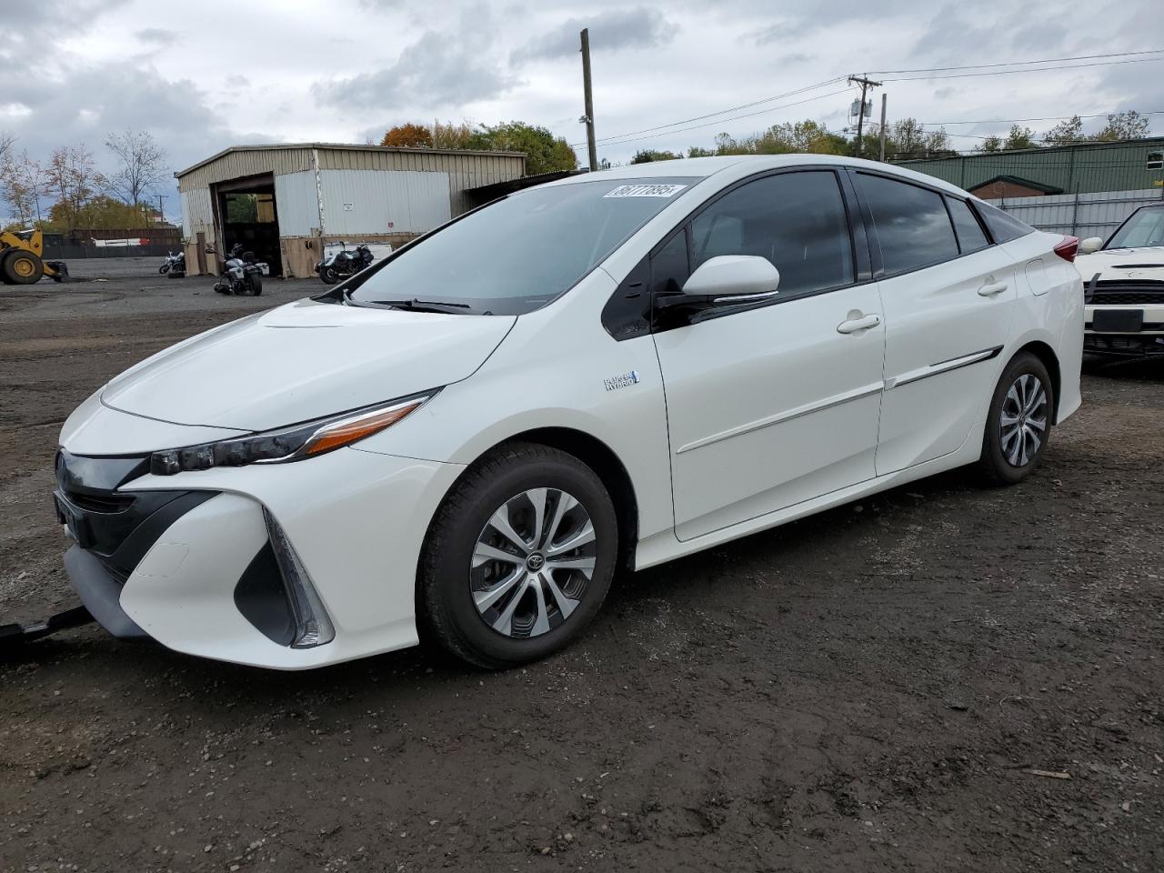 TOYOTA PRIUS PRIME LE
