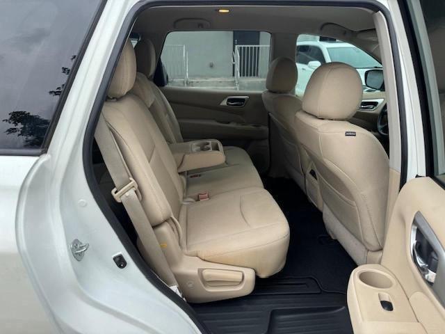 2017 NISSAN PATHFINDER S 5N1DR2MM1HC627750