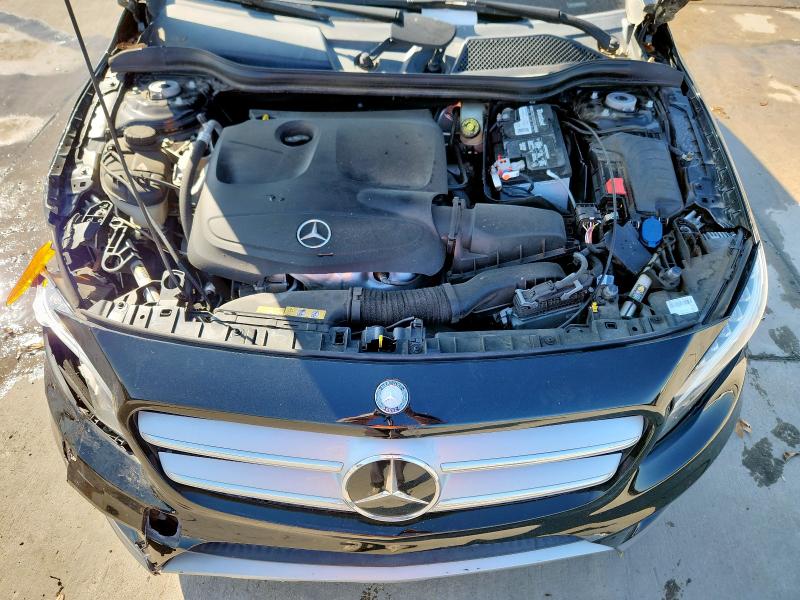 2015 MERCEDES-BENZ GLA 250 4M - WDCTG4GB5FJ057296