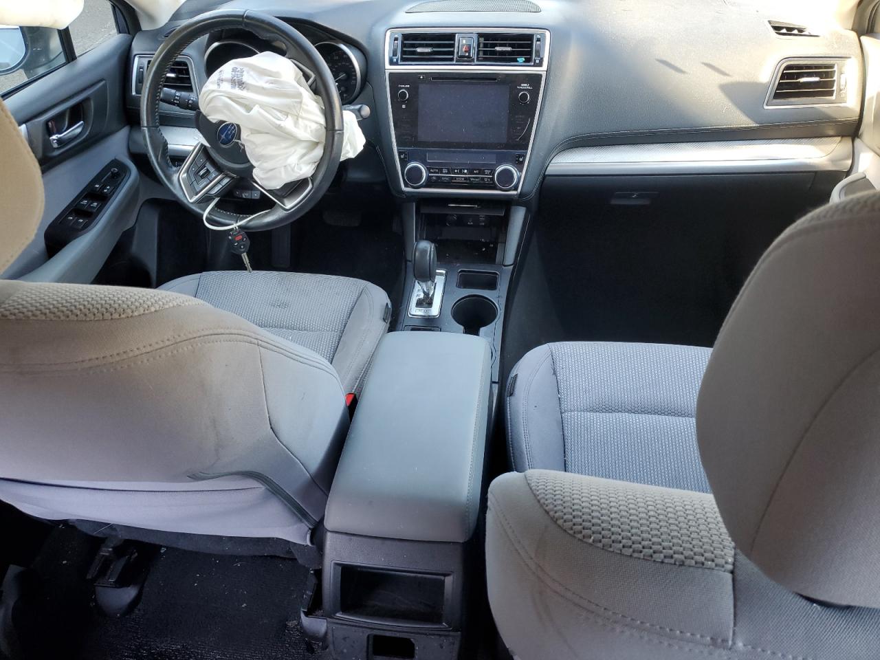 SUBARU LEGACY 2.5I PREMIUM