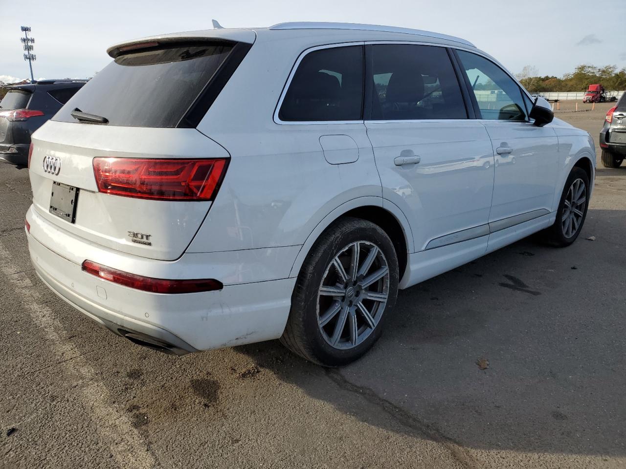 AUDI Q7 PREMIUM PLUS