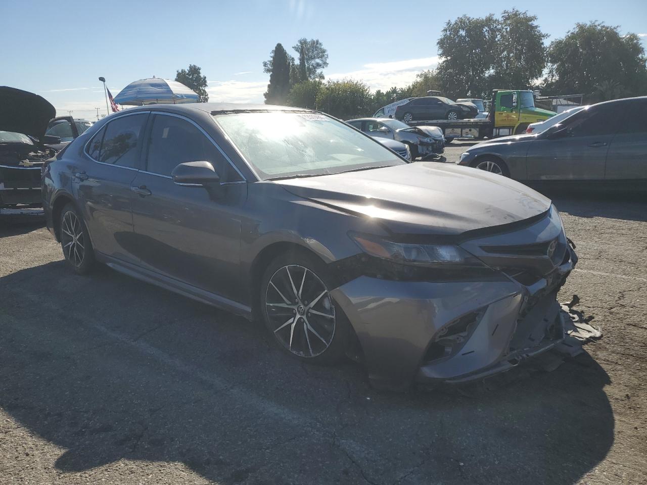 TOYOTA CAMRY SE NIGHT SHADE