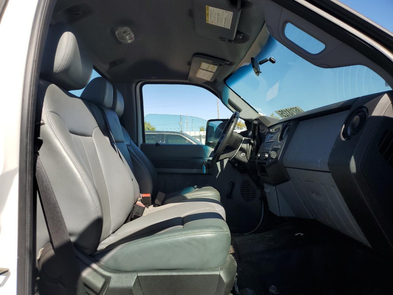 FORD F-250 SUPER DUTY