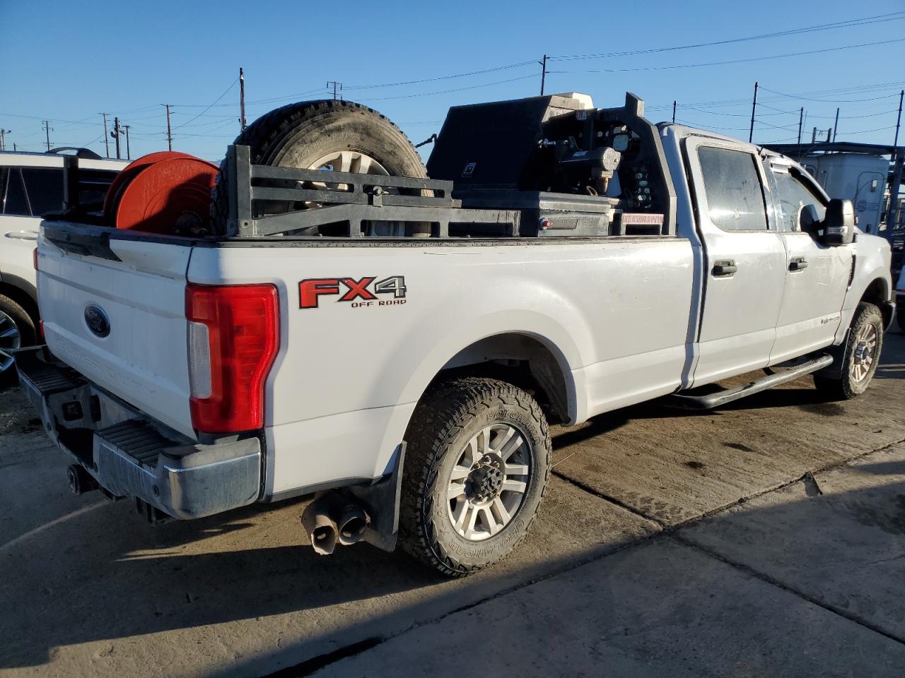 FORD F-250 SUPER DUTY