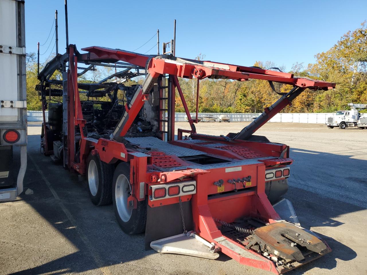 Lot #3290297242 2019 PETERBILT 389