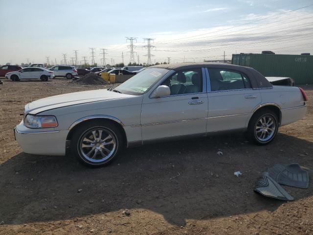 LINCOLN TOWN CAR ULTIMATE