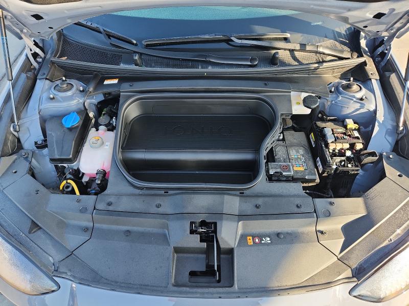 2024 HYUNDAI IONIQ 6 SE #3296215408