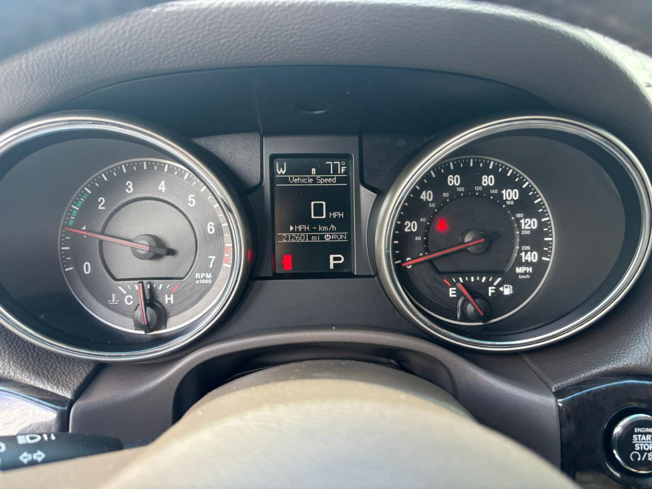 JEEP GRAND CHEROKEE LAREDO