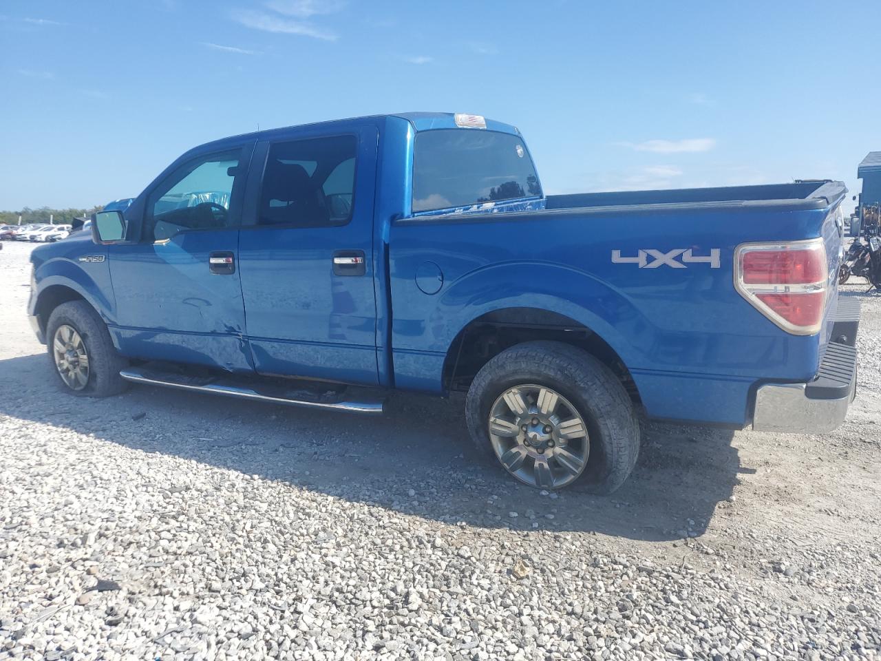FORD F-150 SUPERCREW
